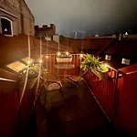 St Michael's Terrace Serene Old Town Retreat *