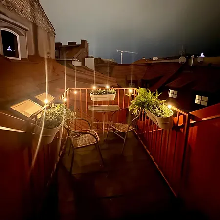 St Michael's Terrace Serene Old Town Retreat *